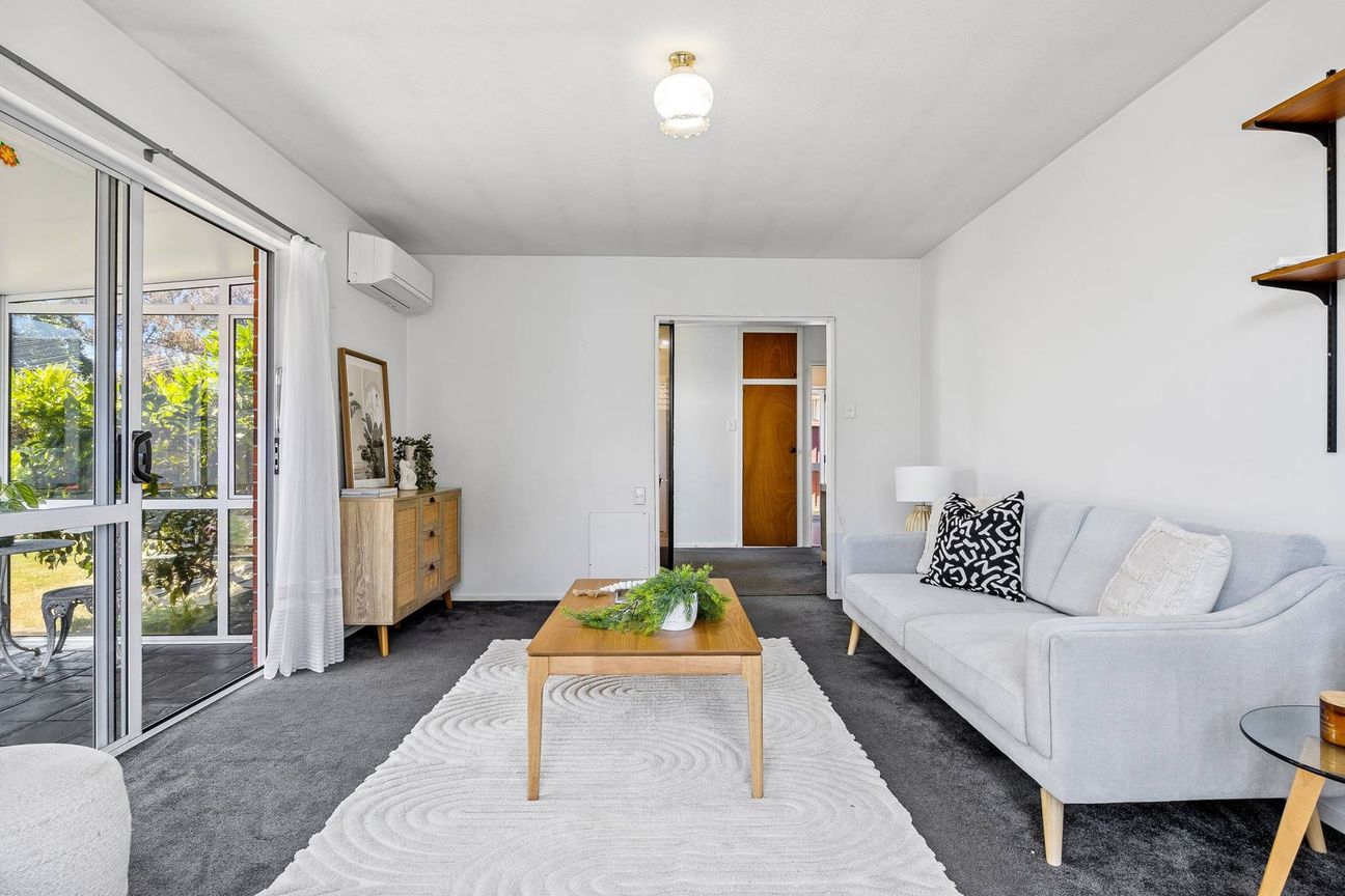 Three Bedroom Family Home in a Fantastic Location - Vista 5