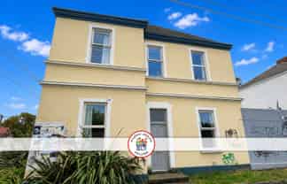 90 Dundas Street, North Dunedin