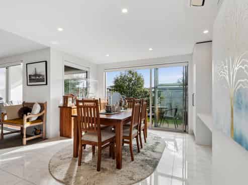31 Saint Pauls Drive (Urban Ridge), Brookfield