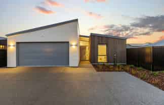 24 Greystone Close, Halswell