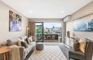 167 Grant Road, Thorndon
