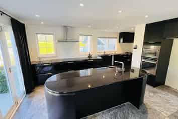 565 Yaldhurst Road, Yaldhurst