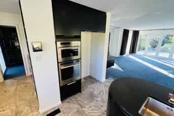 565 Yaldhurst Road, Yaldhurst