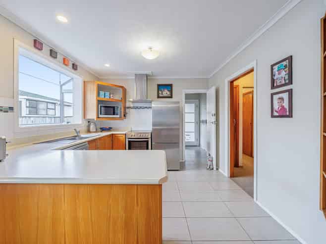 13 Oxford Crescent, Ebdentown