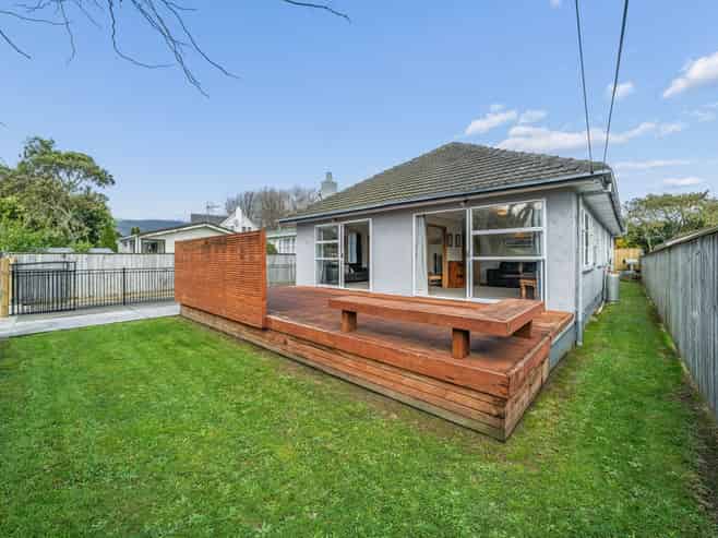 13 Oxford Crescent, Ebdentown