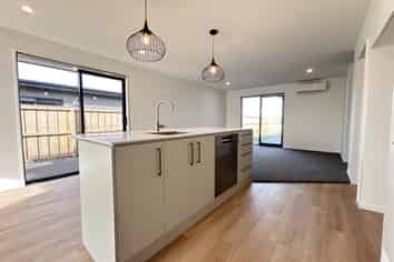 7 Mondo Drive, Rolleston