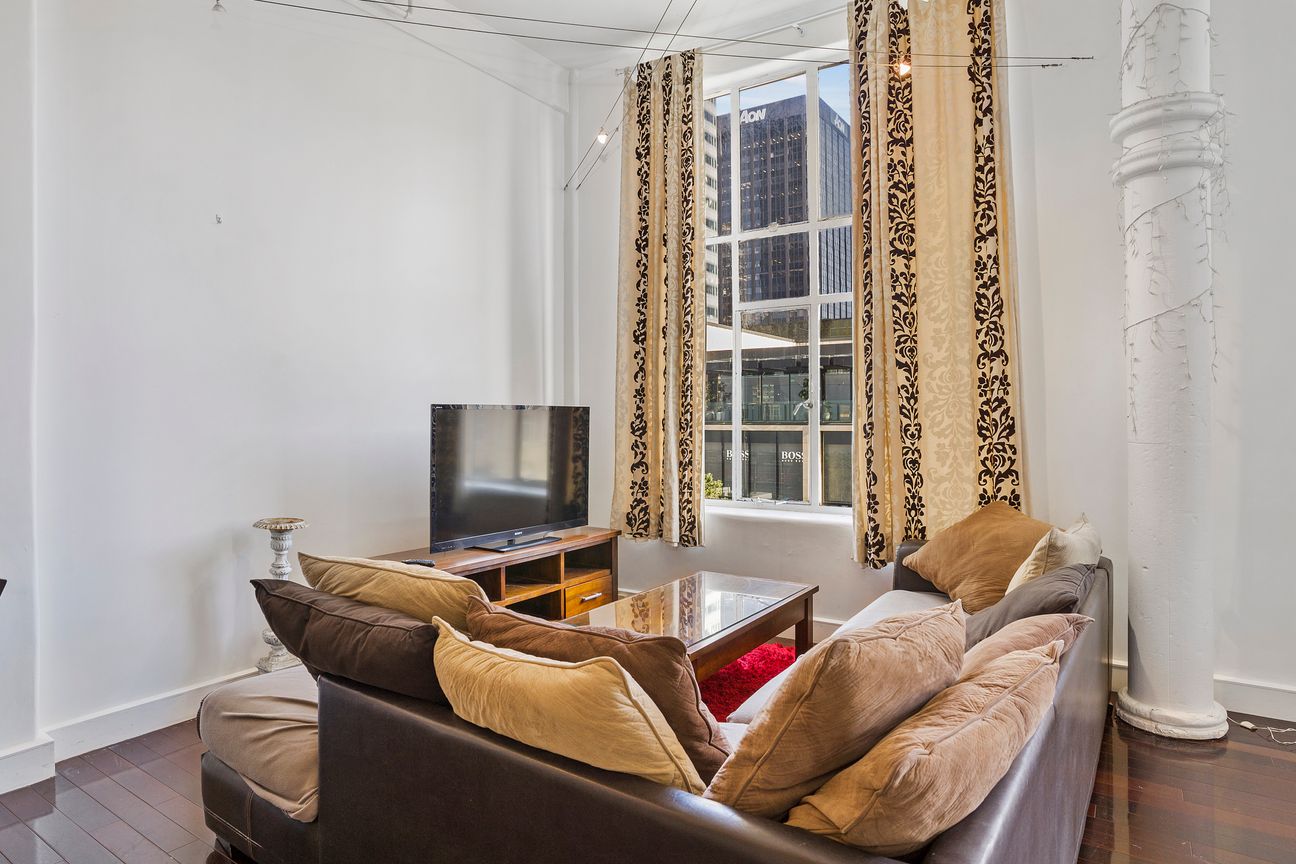 Loft Apartment - Widok 3