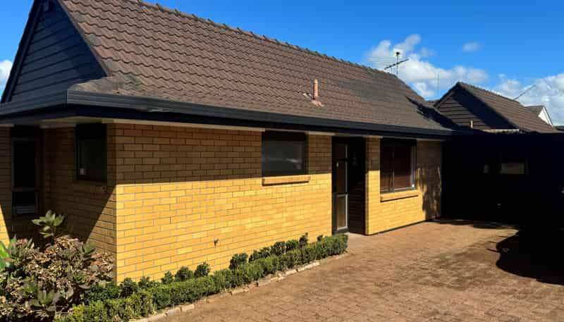 2/26 Kitchener Road, Takapuna