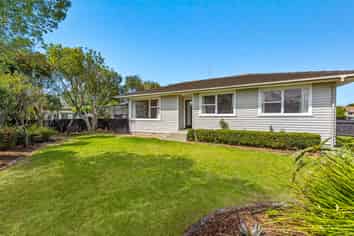 1/117 Parkhurst Road, Parakai, Helensville