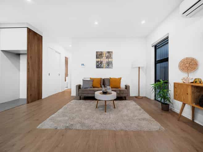 19 Horokaka Street, Massey