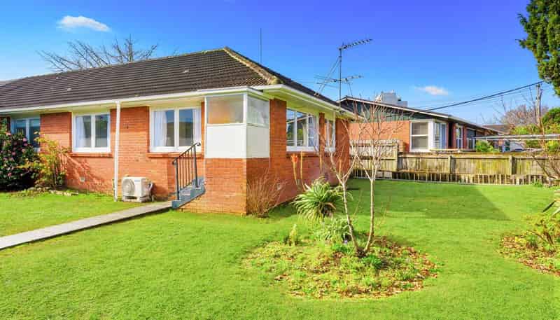 1/1 Brook Street, Milford