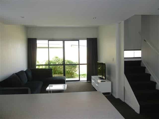 8/195 Massey Street, Frankton