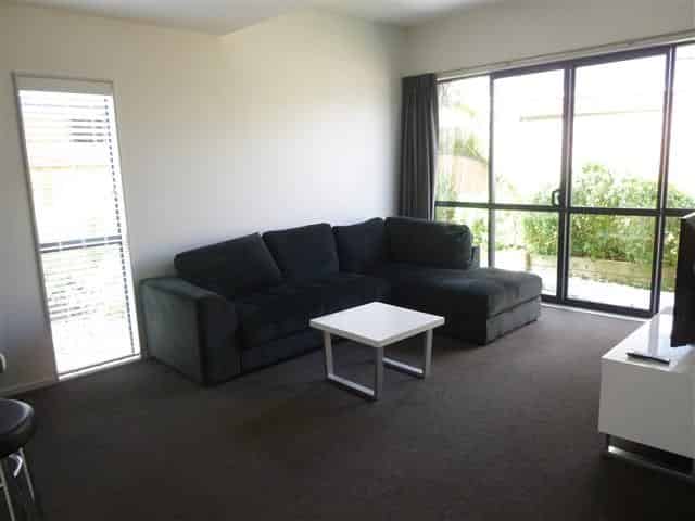 8/195 Massey Street, Frankton