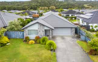 20 Sir Lincoln Drive, Kumeu
