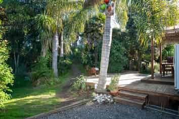 28 Cedar Road, Te Awanga