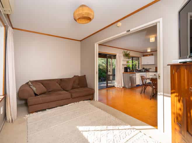 28 Cedar Road, Te Awanga