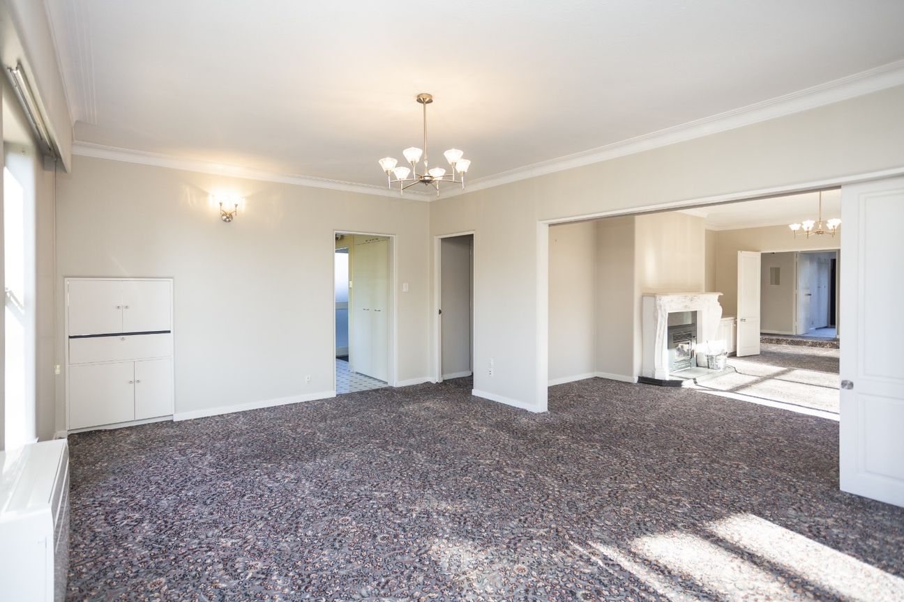 SHORT TERM ACCOMMODATION! - Vista 4