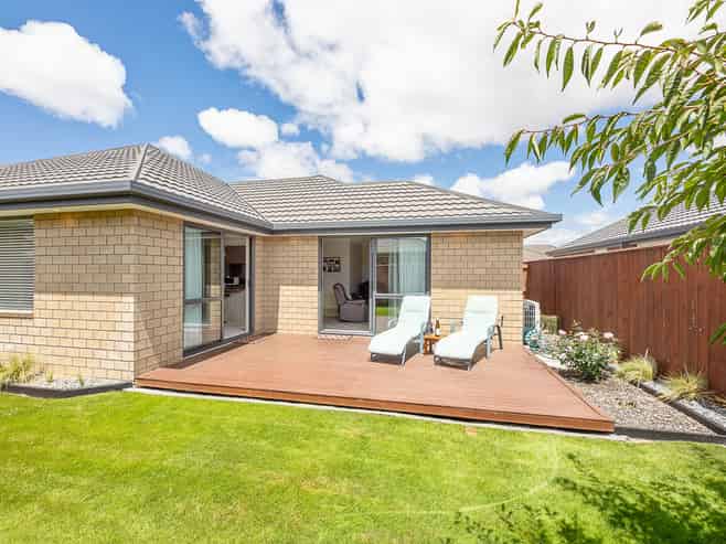 4 Korari Grove, Redwoodtown