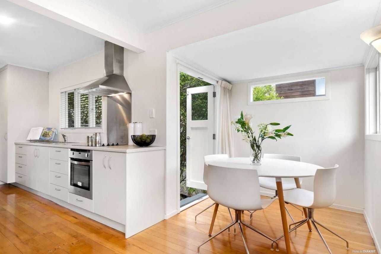 St Heliers, 3 Bedrooms - Widok 4