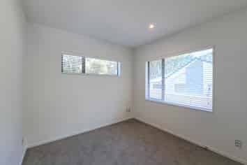 10A Tagish Way, Orewa