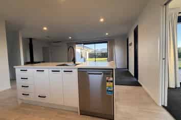 6 Westmorland Avenue, Darfield