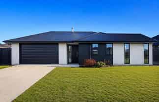 6 Westmorland Avenue, Darfield