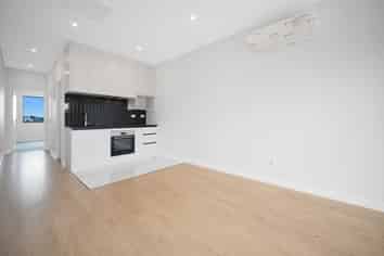 102/189 Clark Road, Hobsonville