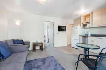 2/416 Hibiscus Coast Highway, Orewa