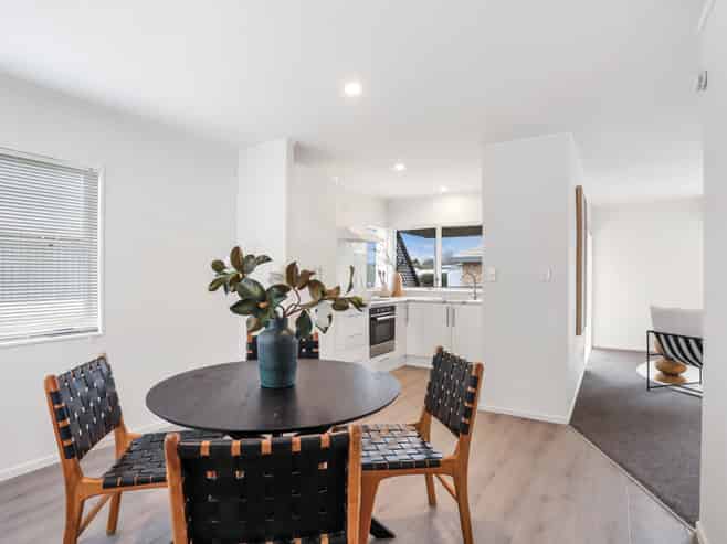 11 Imelda Road, Te Atatu Peninsula