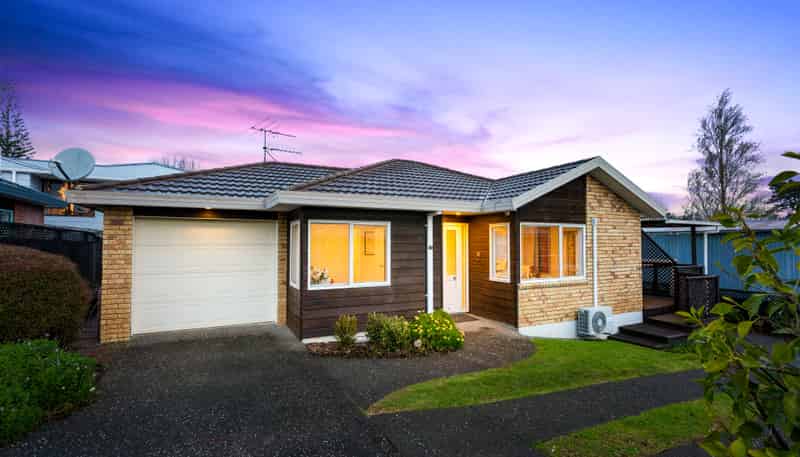 11 Imelda Road, Te Atatu Peninsula
