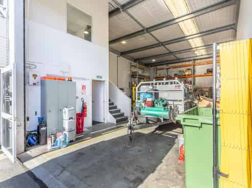 Affordable Leasehold Industrial Unit