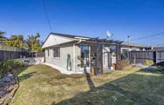 25 Fleming Street, North New Brighton