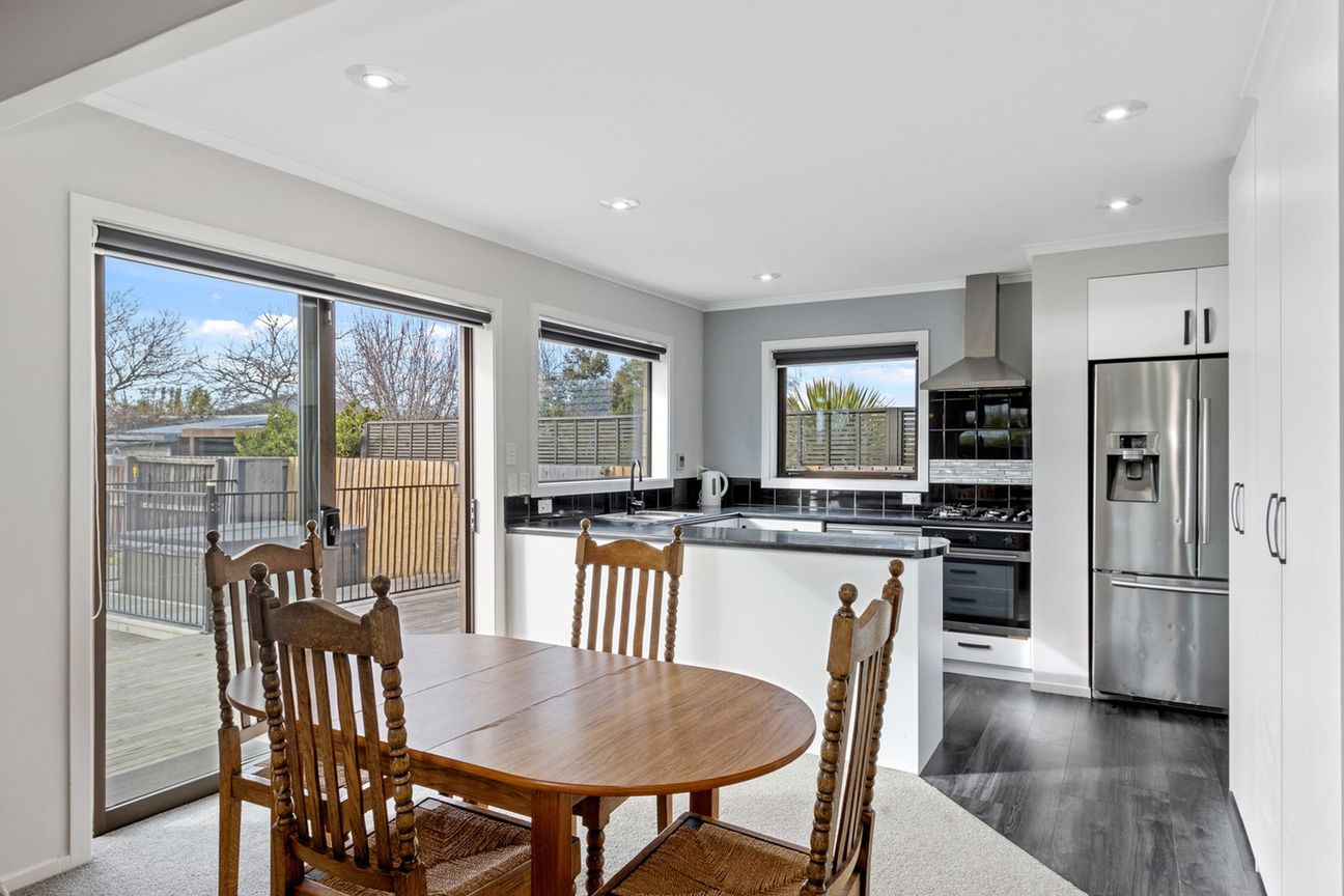 Family home in Burwood - Vista 3