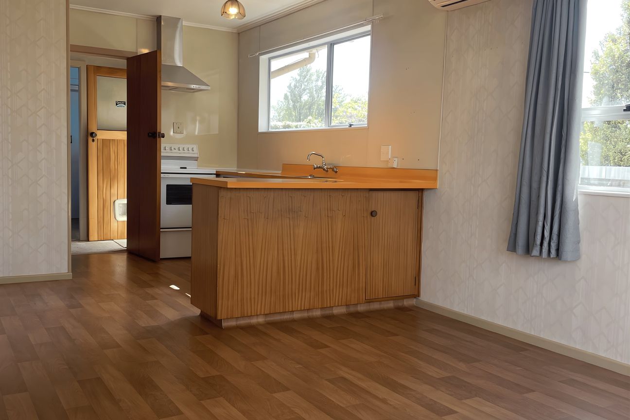 Comfortable 3-Bedroom Home with Character and Space - Ansicht 4