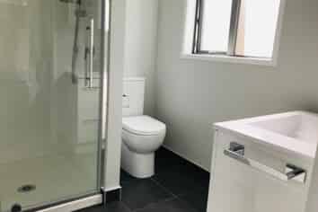 8B Paris Place, Birkenhead