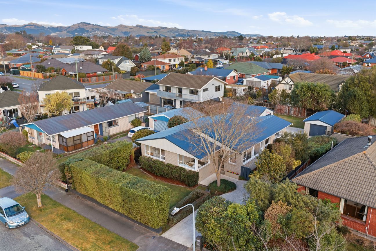 An Avonhead Classic with Investment Potential - Vista 3