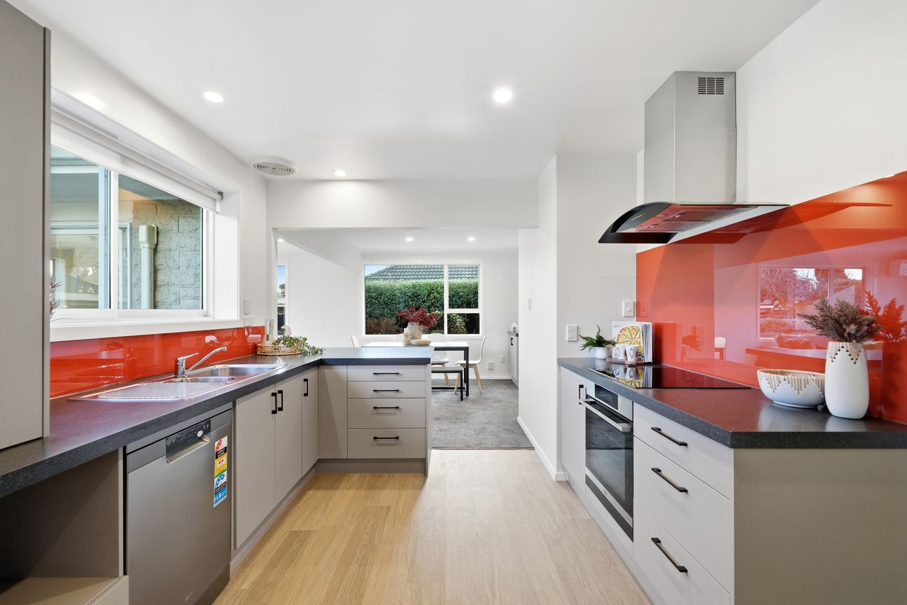 An Avonhead Classic with Investment Potential - Vista 5
