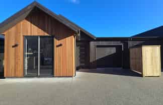 14 Shoveler Road, Jacks Point