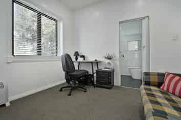 705 Massey Street, Akina
