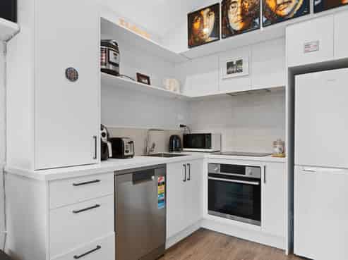 110c/30 Bob Robertson Drive, Woodend