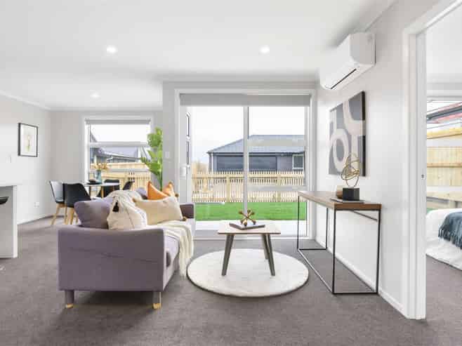 69 Waruhia Crescent, Rototuna North