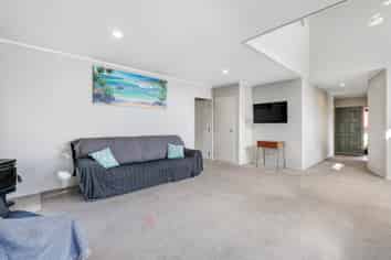 69 Donald Street, Stanmore Bay