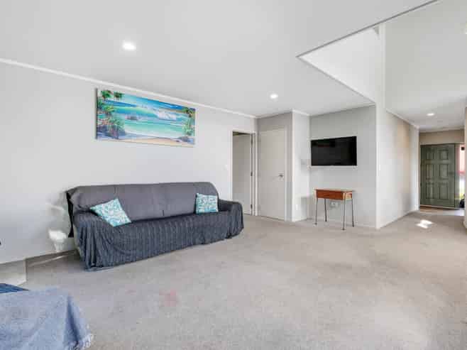 69 Donald Street, Stanmore Bay
