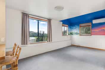 33 Makara Road, Karori