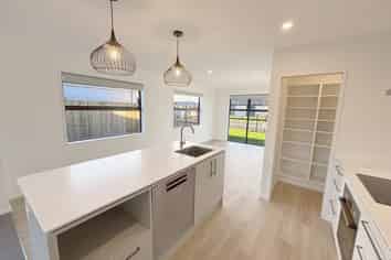 12 Accadia Drive, Rolleston