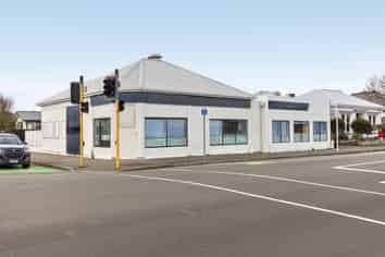 Prominent Beckenham Corner Opportunity 