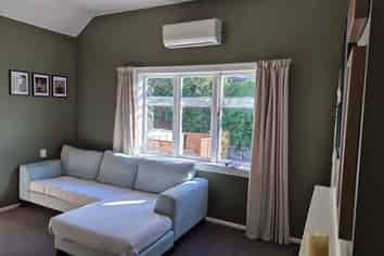1 Cameron Road, Bluff Hill