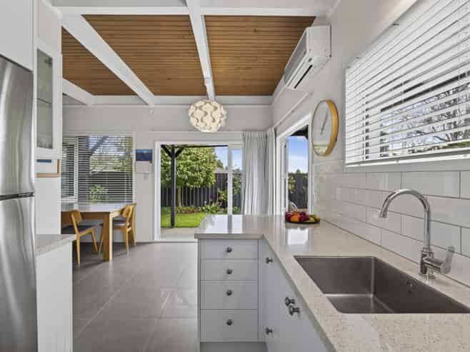 87 Dorset Avenue, Lynmouth