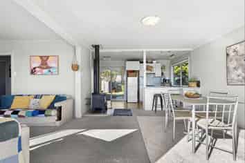 670 Abel Tasman Drive, Pohara