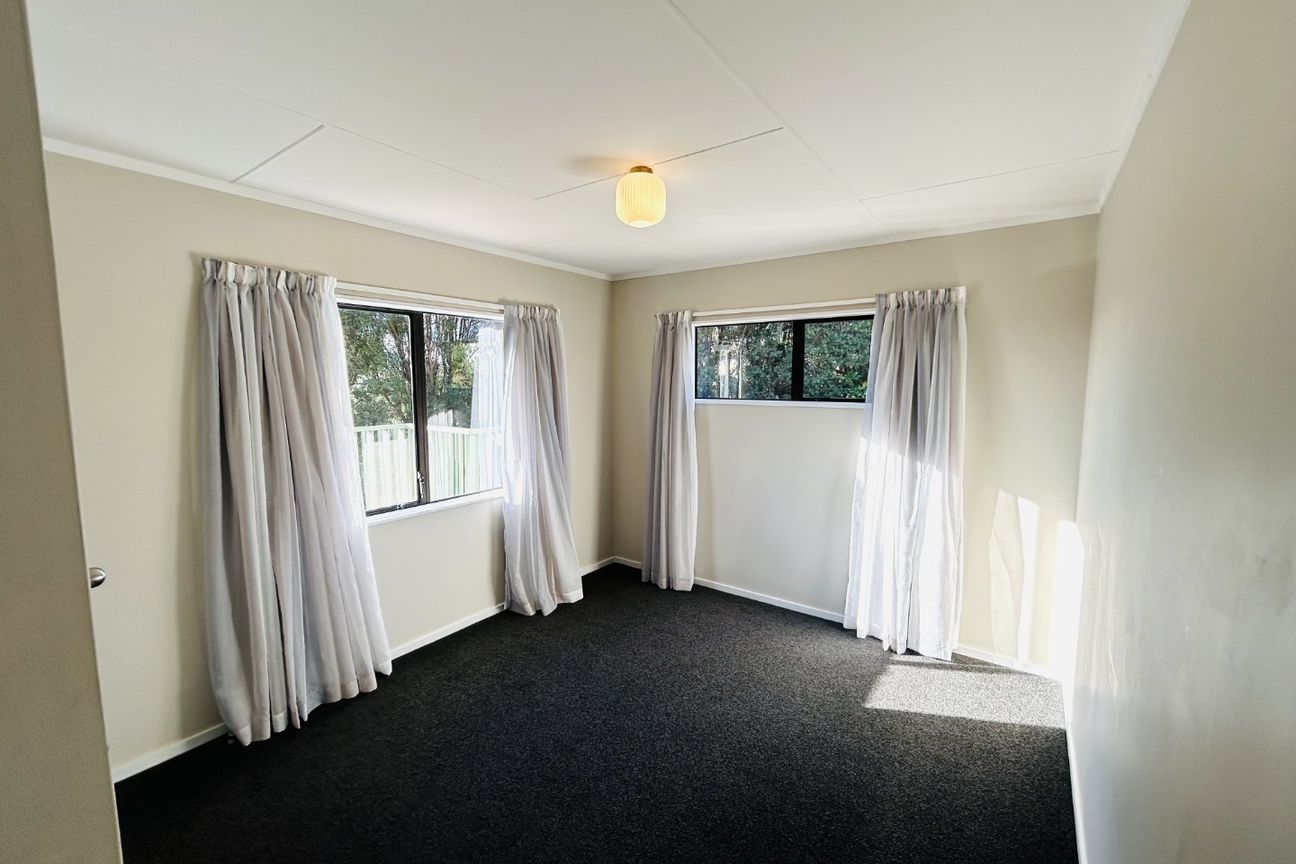 PARAPARAUMU BEACH - FOUR BEDROOMS – pohled 5